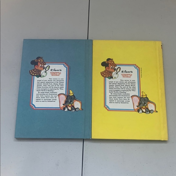 Vintage Disney books ‘The Sword In The Stone’ And ‘Sir Goofy And The Dragon’ - Picture 2 of 4